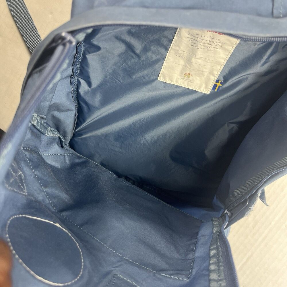 Fjallraven Kanken Backpack Blue Everyday School Outdoor Compact Lightweight WORN - Picture 5 of 11